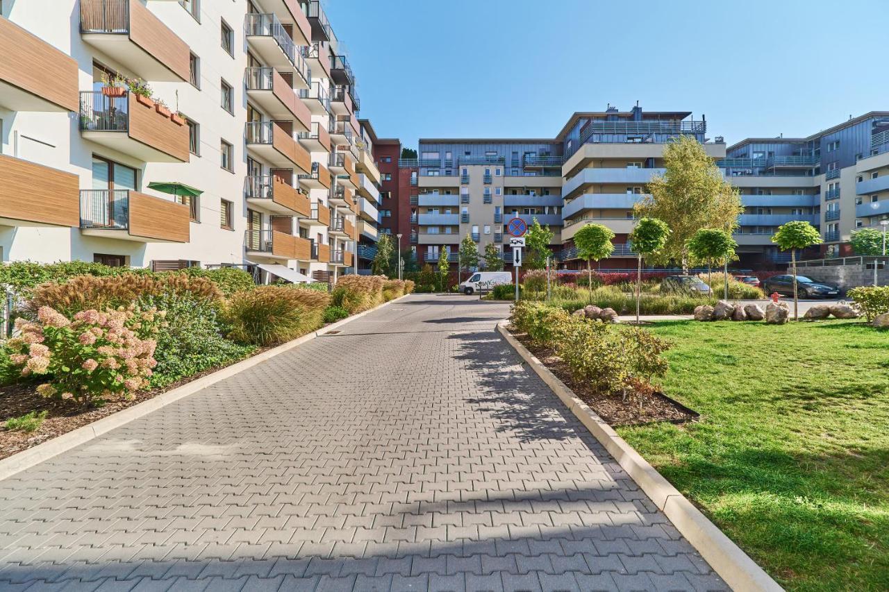 Nowa Teczowa Apartments Promenada Staromiejska By Noclegi Renters Breslávia Exterior foto