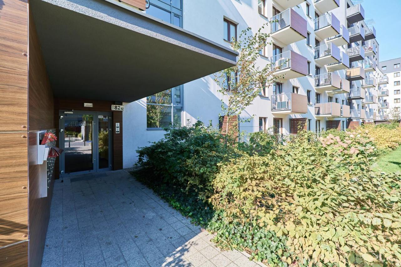 Nowa Teczowa Apartments Promenada Staromiejska By Noclegi Renters Breslávia Exterior foto